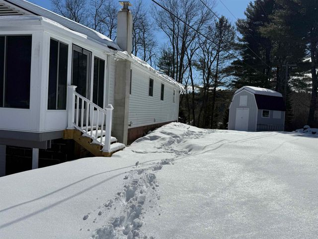 33 Bruce Road, Canaan, NH 03741