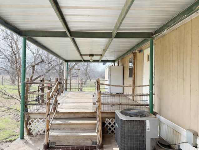 1091 Withers Road, Mineral Wells, TX 76067