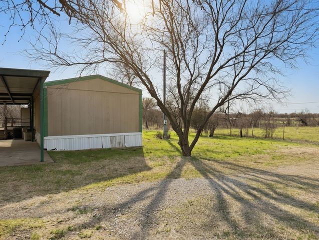1091 Withers Road, Mineral Wells, TX 76067