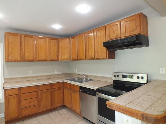 418 Meritta Avenue, Beaufort, SC 29902