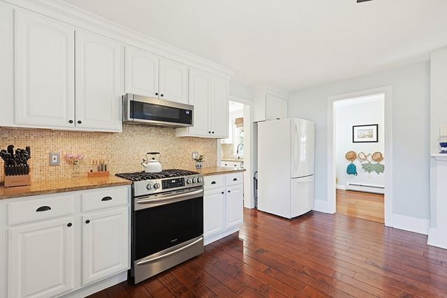 38 Sentinel St, Stoughton, MA 02072