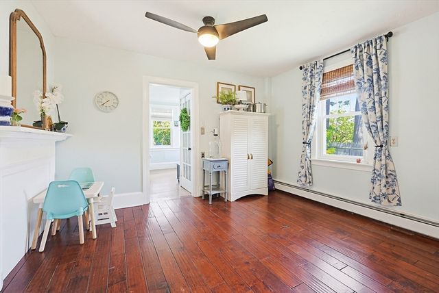 38 Sentinel St, Stoughton, MA 02072
