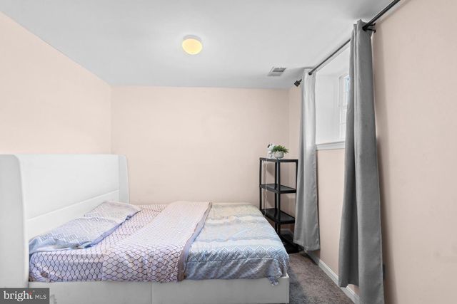 2125 CEDAR BARN WAY, Baltimore, MD 21244