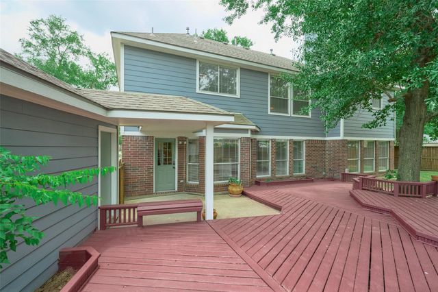 28130 Laura Court, Conroe, TX 77385
