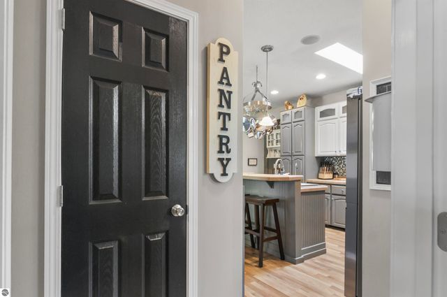 21233 Forest Trail, Big Rapids, MI 49307