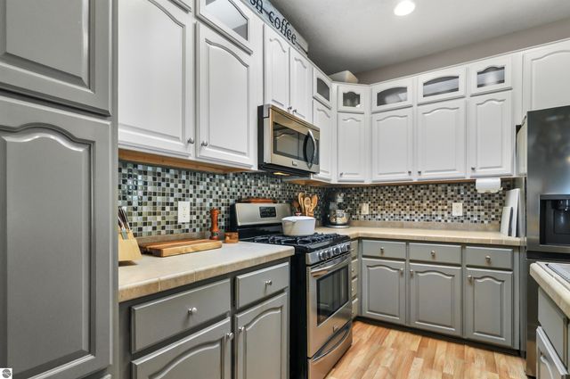 21233 Forest Trail, Big Rapids, MI 49307