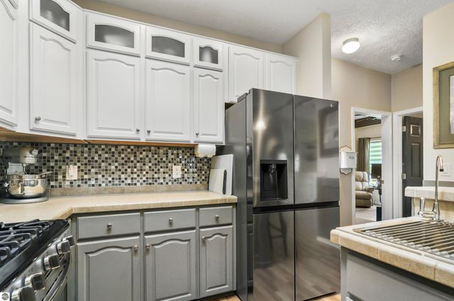 21233 Forest Trail, Big Rapids, MI 49307