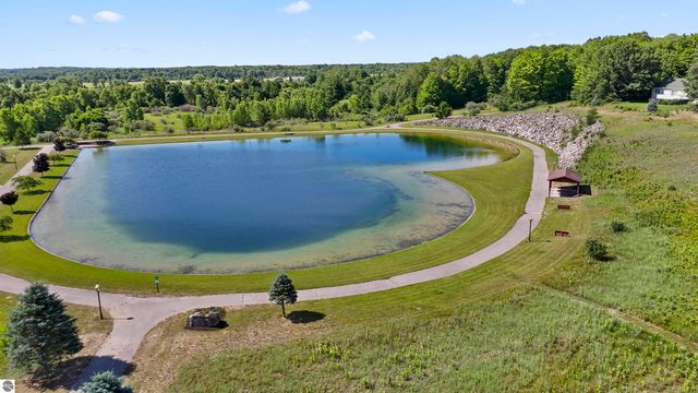 21233 Forest Trail, Big Rapids, MI 49307