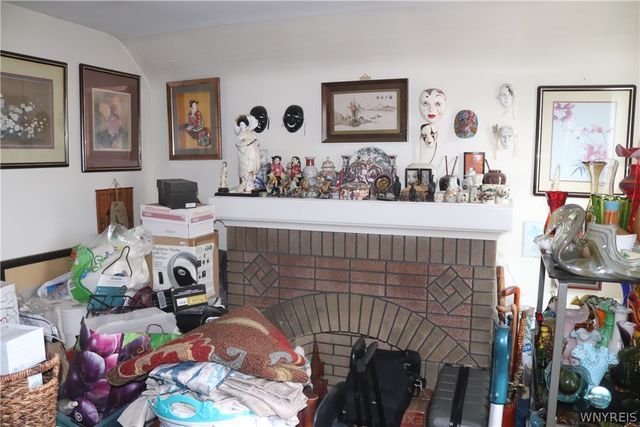 35 Loxley Road, Cheektowaga, NY 14225