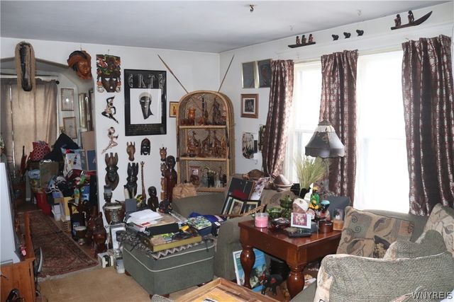 35 Loxley Road, Cheektowaga, NY 14225