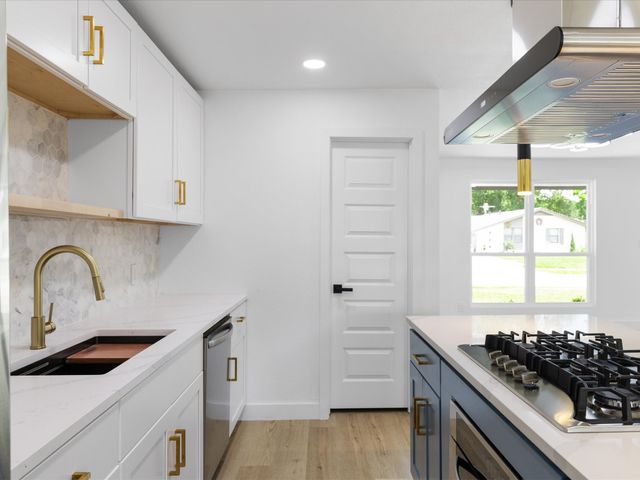 1914 Exeter Street, Irving, TX 75062