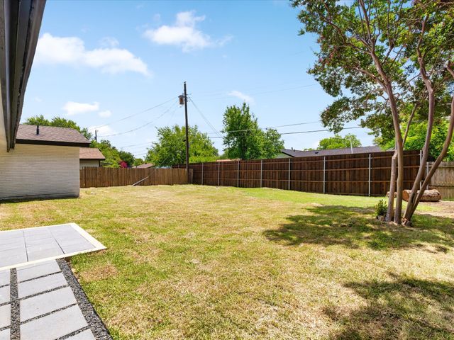 1914 Exeter Street, Irving, TX 75062