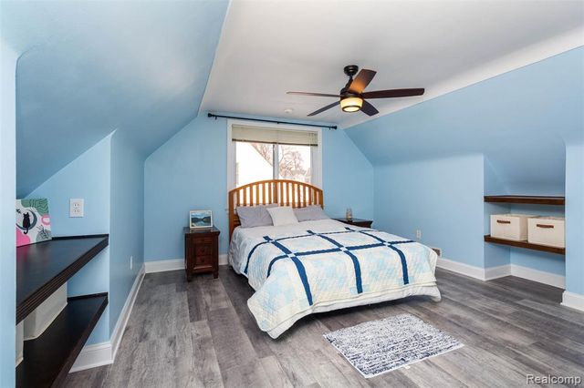 2706 Cumberland Road, Berkley, MI 48072