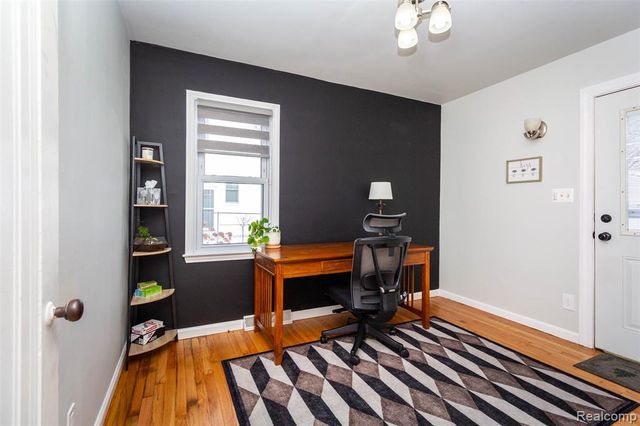 2706 Cumberland Road, Berkley, MI 48072