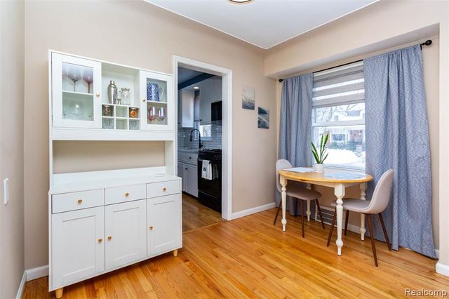 2706 Cumberland Road, Berkley, MI 48072