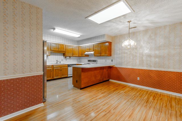 6780 Hickory Creek Road, Chattanooga, TN 37421