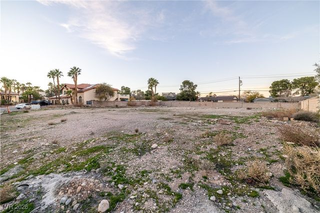 7242 Lafite Court, Las Vegas, NV 89117