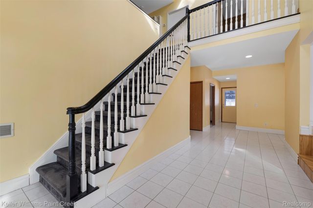 2390 Noble Road, Addison Township, MI 48370