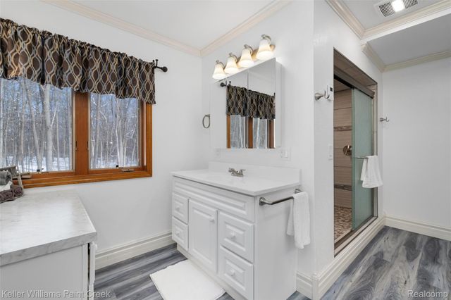 2390 Noble Road, Addison Township, MI 48370