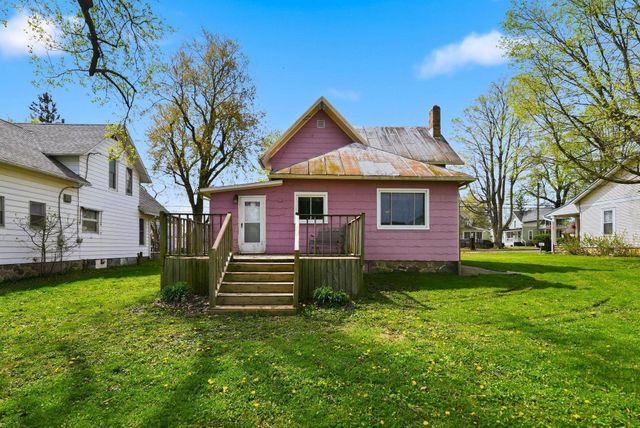 319 E Broad Street, Angola, IN 46703