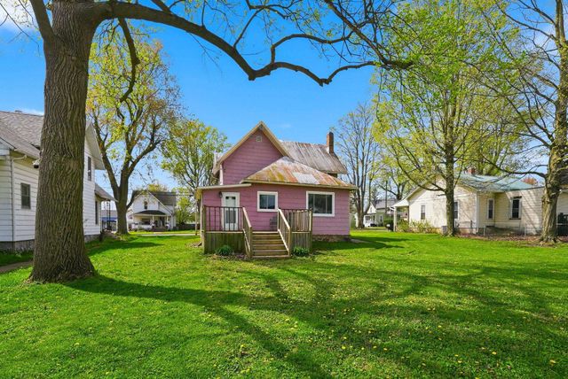 319 E Broad Street, Angola, IN 46703