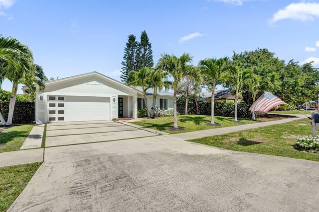 2673 SW 14th Court, Deerfield Beach, FL 33442