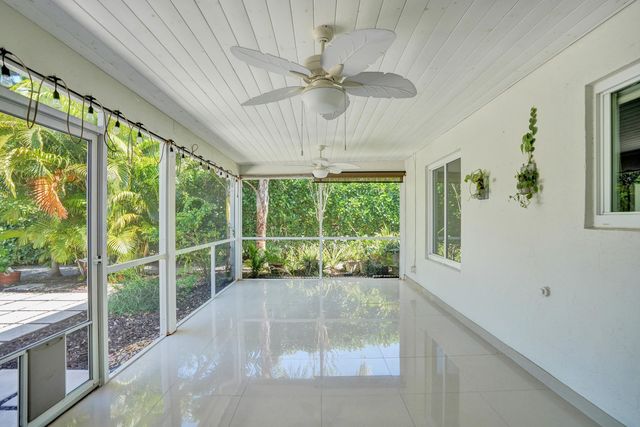 2673 SW 14th Court, Deerfield Beach, FL 33442