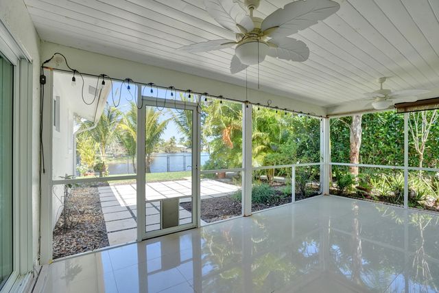 2673 SW 14th Court, Deerfield Beach, FL 33442