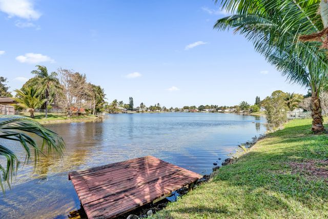 2673 SW 14th Court, Deerfield Beach, FL 33442