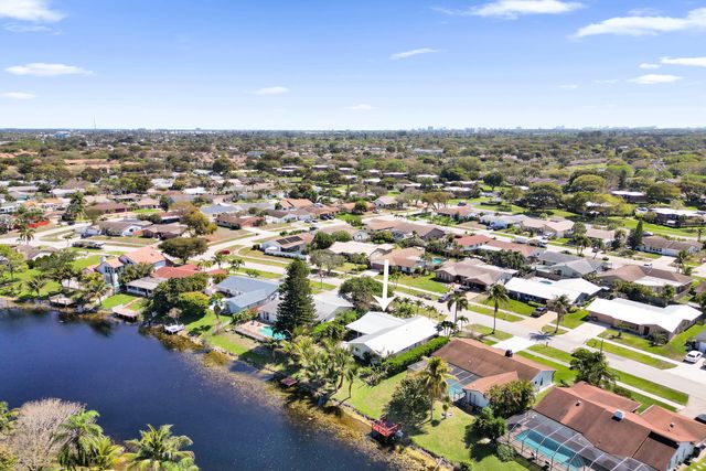 2673 SW 14th Court, Deerfield Beach, FL 33442