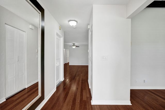 2673 SW 14th Court, Deerfield Beach, FL 33442