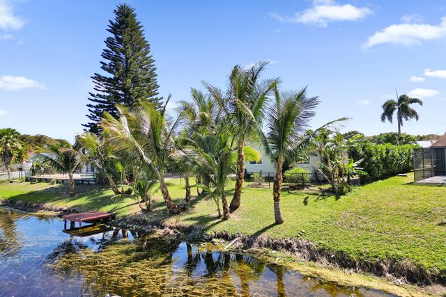 2673 SW 14th Court, Deerfield Beach, FL 33442