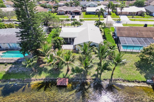 2673 SW 14th Court, Deerfield Beach, FL 33442