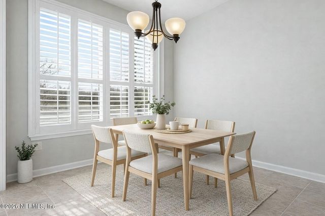 6650 WHITE BLOSSOM Circle 32C, Jacksonville, FL 32258