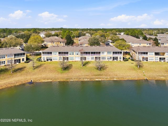 6650 WHITE BLOSSOM Circle 32C, Jacksonville, FL 32258