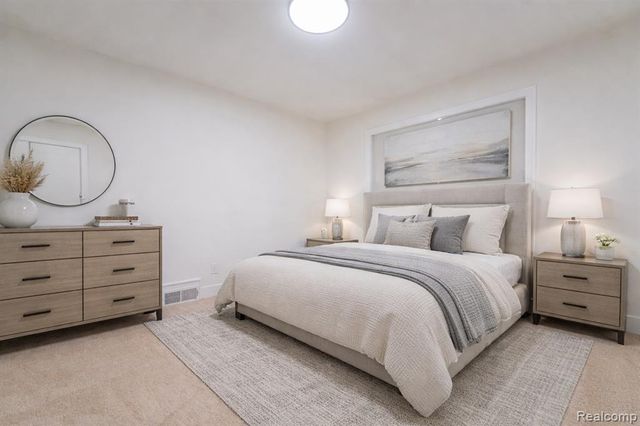 21930 Marlow Street, Oak Park, MI 48237