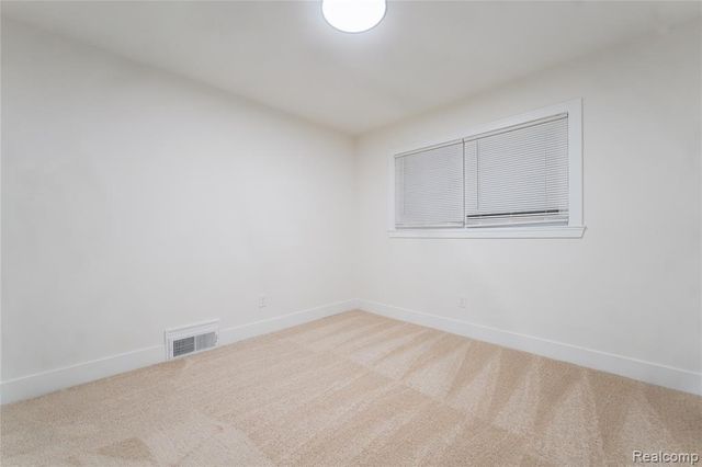 21930 Marlow Street, Oak Park, MI 48237