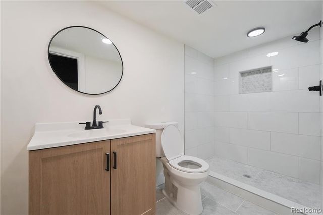 21930 Marlow Street, Oak Park, MI 48237