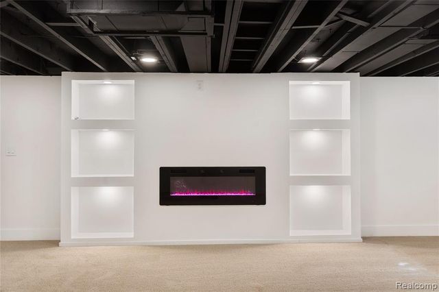 21930 Marlow Street, Oak Park, MI 48237