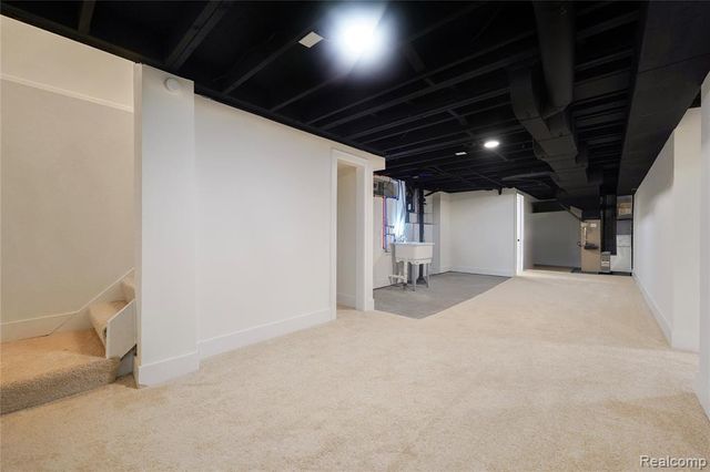 21930 Marlow Street, Oak Park, MI 48237