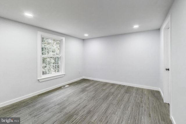 6096 ROCK GLEN DR, Elkridge, MD 21075