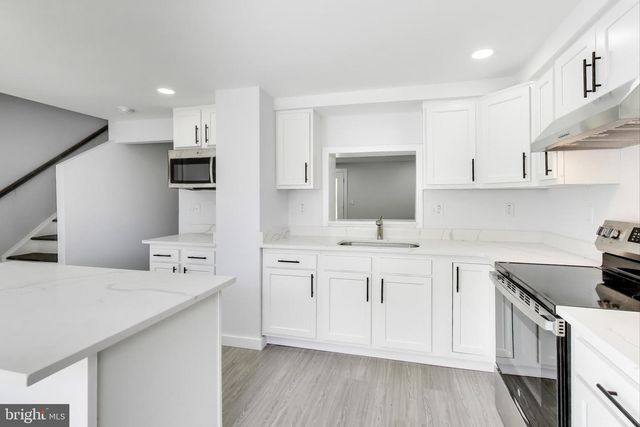 6096 ROCK GLEN DR, Elkridge, MD 21075