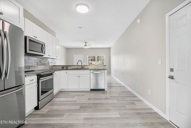 163 Elokwa Way, Loudon, TN 37774