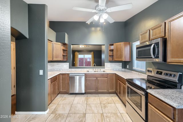 8520 W PALM Lane 1091, Phoenix, AZ 85037