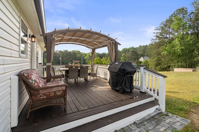 360 Pinewood Drive, Rock Spring, GA 30739