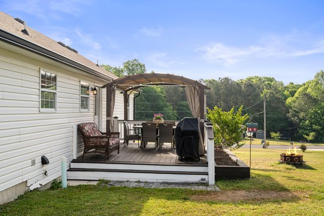 360 Pinewood Drive, Rock Spring, GA 30739