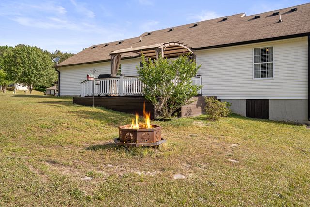 360 Pinewood Drive, Rock Spring, GA 30739