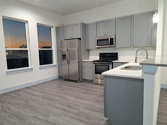 3328 Noor Street, Dallas, TX 75233