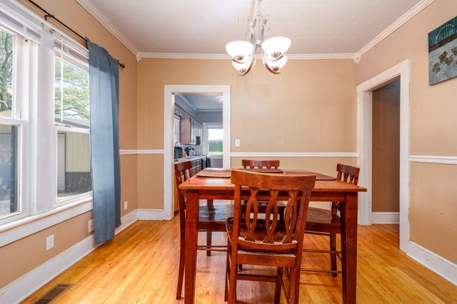 2205 W Wood St, Paris, TN 38242