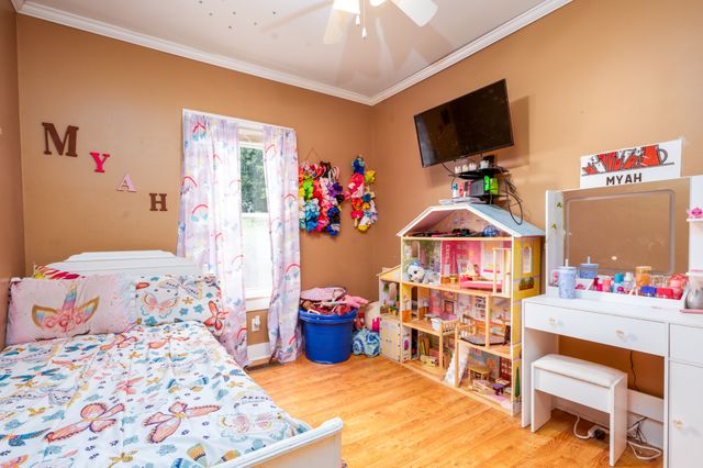 2205 W Wood St, Paris, TN 38242